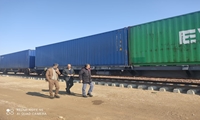 قم / ارسال بخشی از کانینرهای حاوی کالاهای تملیکی از هرمزگان به استان