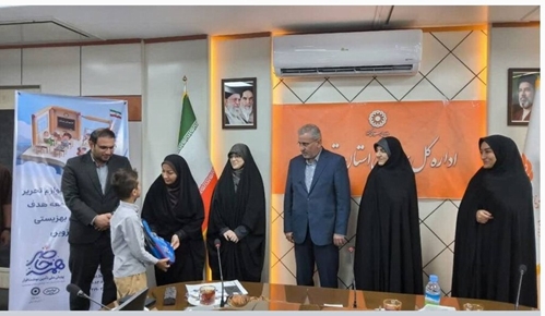 قزوین/اموال تملیکی  در کنار دانش‌آموزان کم‌برخوردار؛ توزیع ۲۶۷۱ بسته نوشت‌افزار