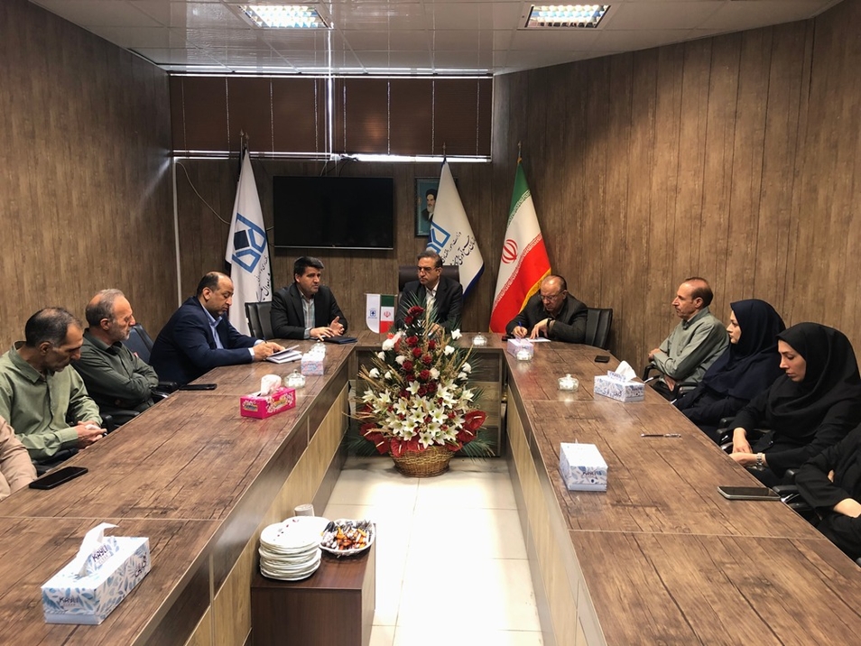 بازدید معاون هیات عالی نظارت از اداره کل اموال تملیکی استان کرمانشاه
